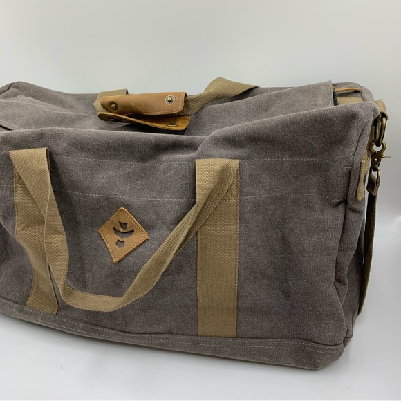 Revelry the weekender bag - Picture 3 of 16